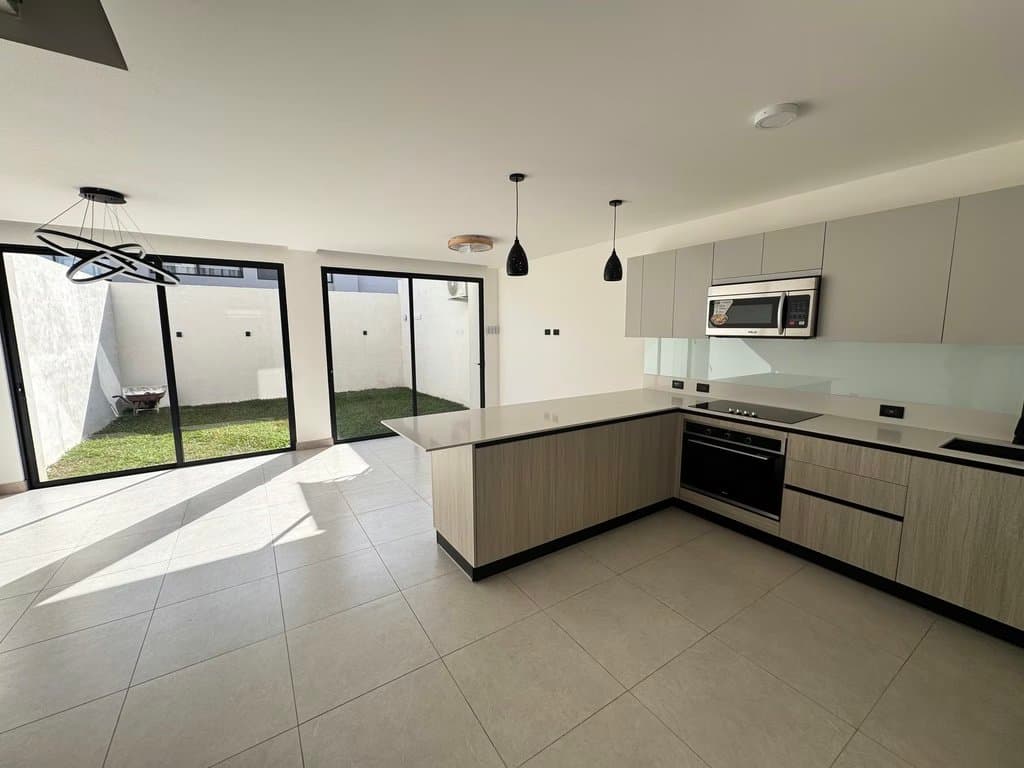 Casa en Pozos · 3 hab · 150 m² — easyrent