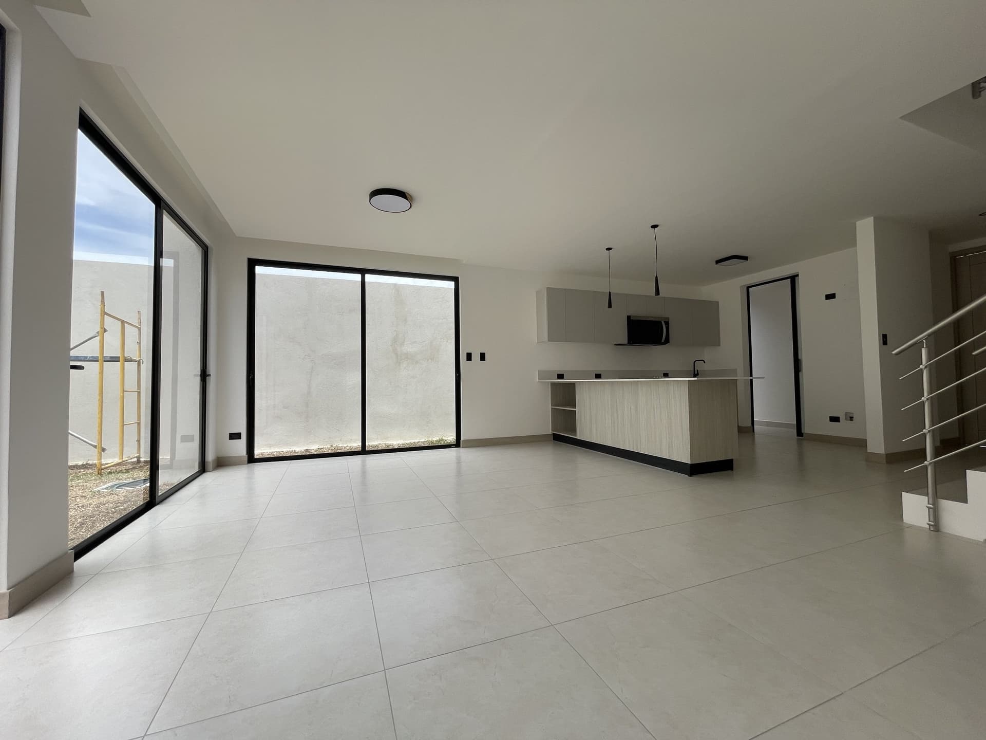 Casa en Santa Ana · 3 hab · 185 m² — easyrent